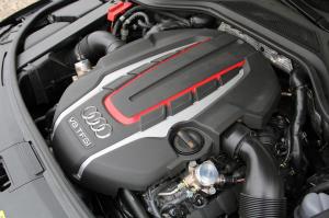 Audi S8 2012 года  (WW)